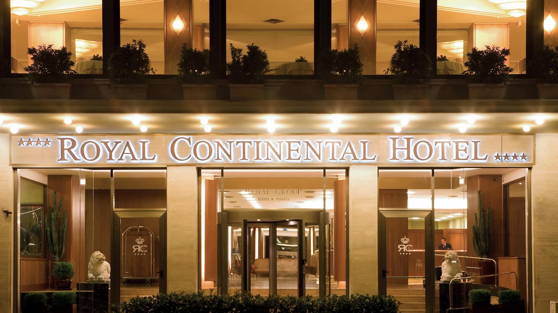 Hotel Royal Continental Неаполь