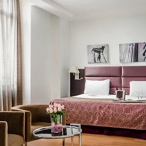 **** Hotel Eurostars Aeterna Itália