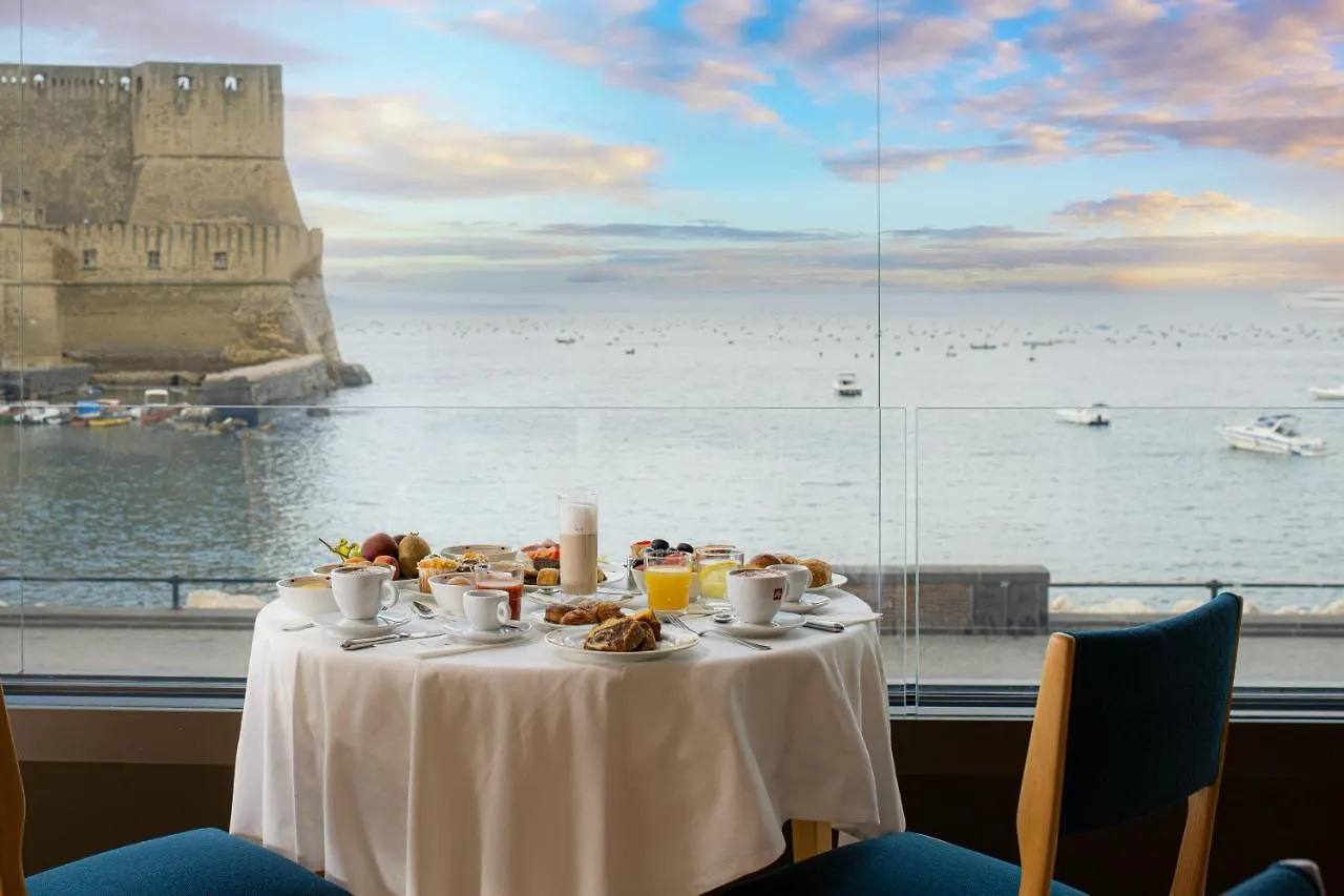 Hotel Royal Continental Naples