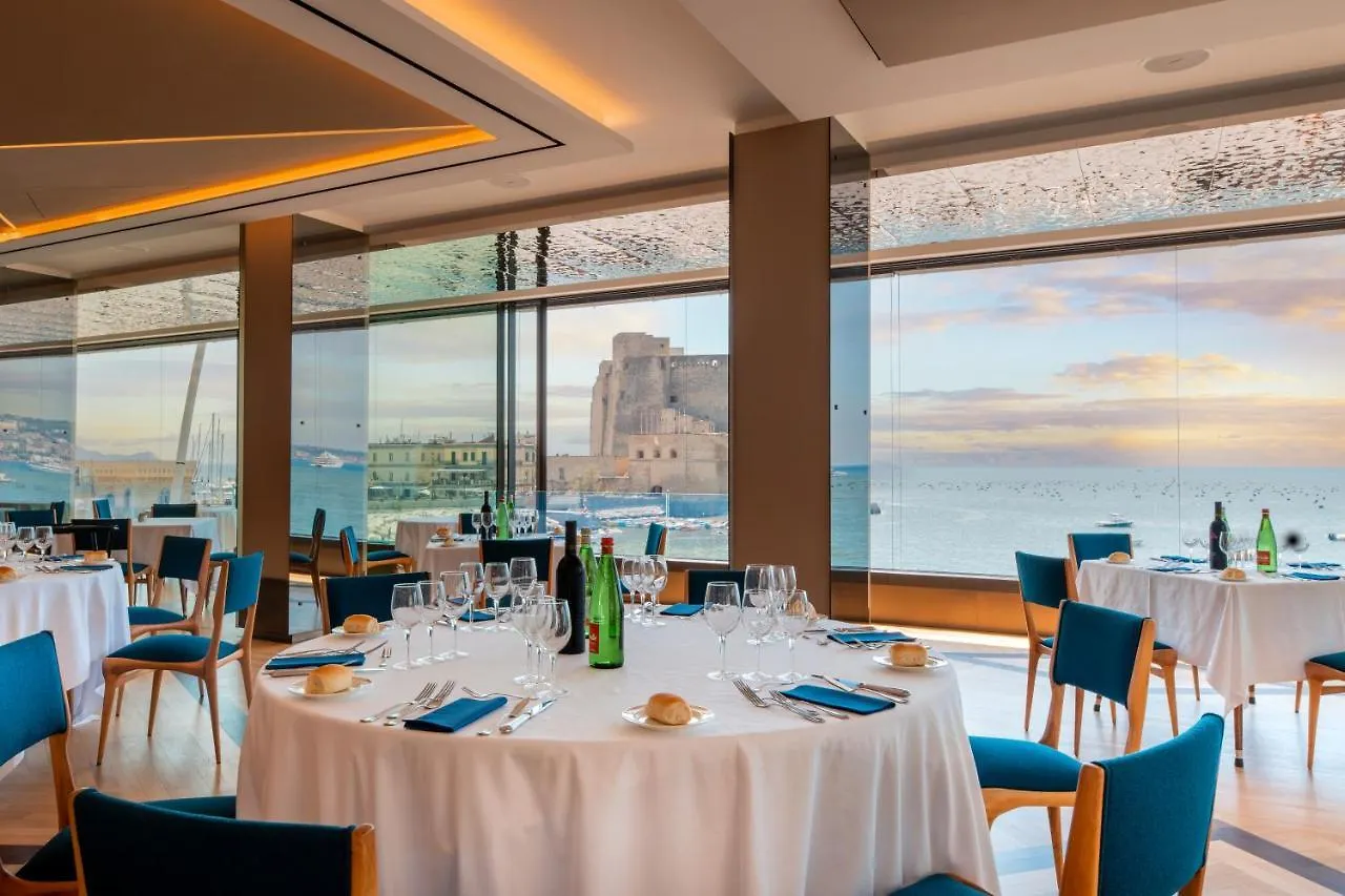 Hotel Royal Continental Naples