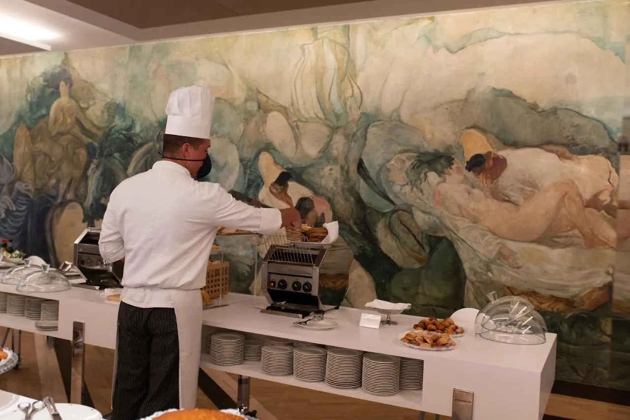 Hotel Royal Continental Naples Italy