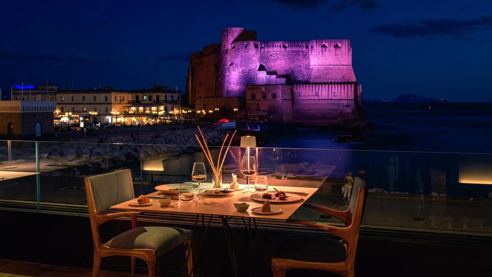 Hotel Royal Continental Naples