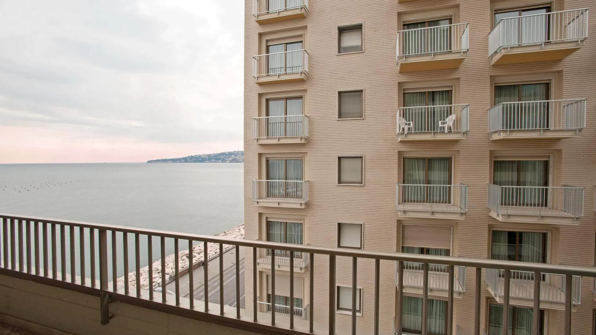 Hotel Royal Continental Naples 4*,  Italy